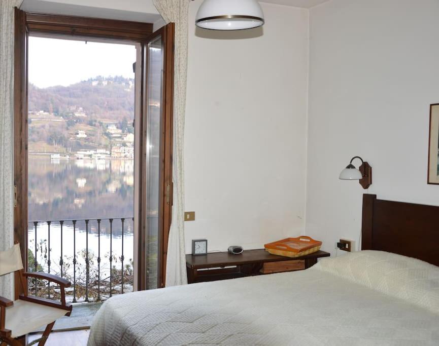 אורטה סאן ג'יוליו Villa Giardino Con Pontile Sul Lago D'Orta In Riva מראה חיצוני תמונה