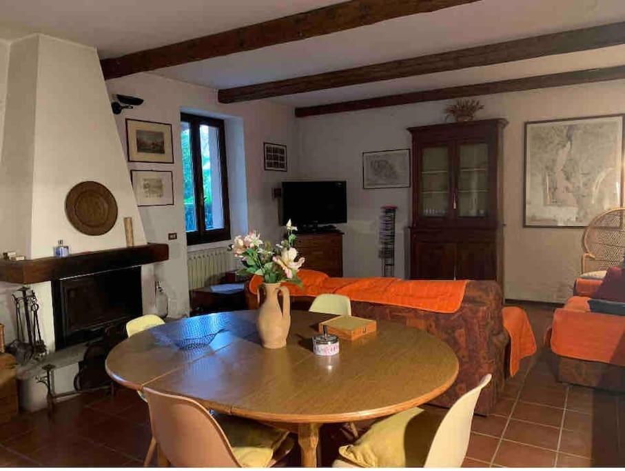 אורטה סאן ג'יוליו Villa Giardino Con Pontile Sul Lago D'Orta In Riva מראה חיצוני תמונה